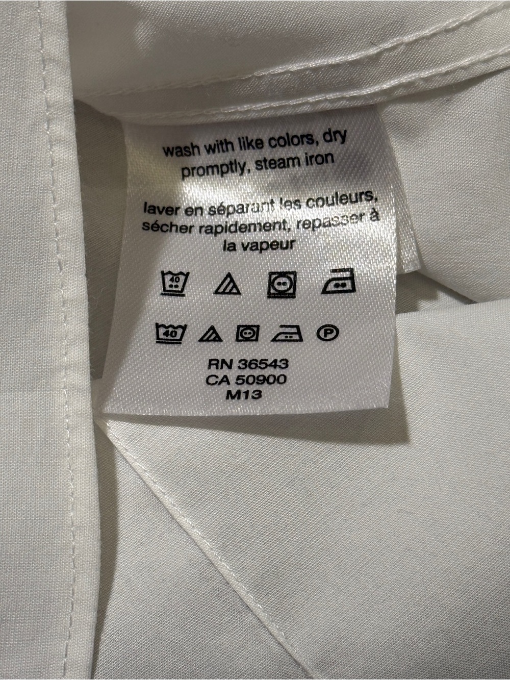 Calvin Klein Men’s Extreme Slim Fit Dress Shirt – Large 16–16.5 / 32–33 - Picture 7 of 10